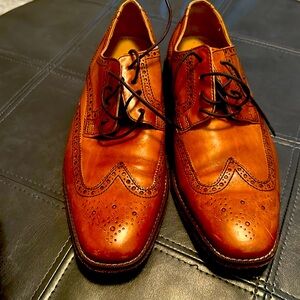 Tan Cole Haan Dress shoes in Greta condition